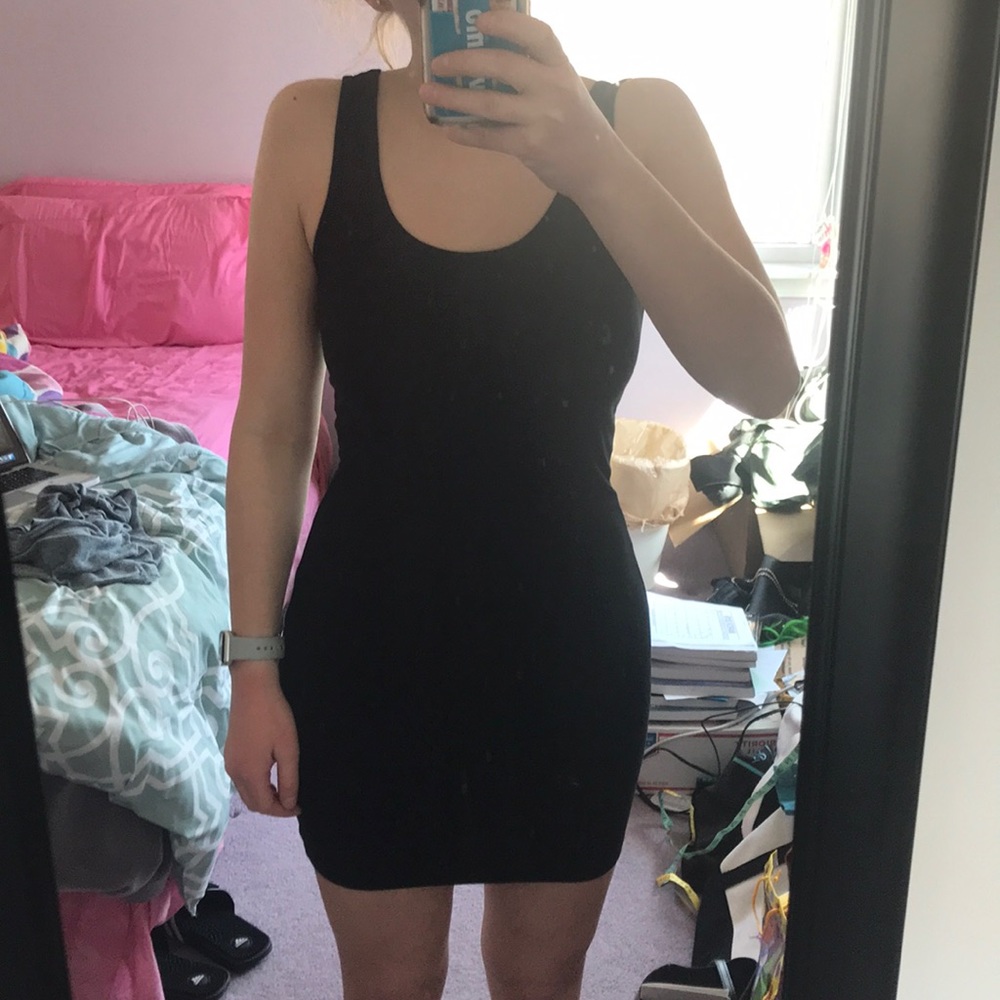 Black bodycon slip dress